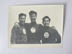 照片1961年“中苏跳伞友谊赛”