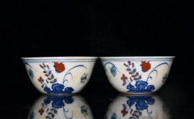 明代成化万字款红胎斗彩三秋杯一对【4x8.3cm】 h