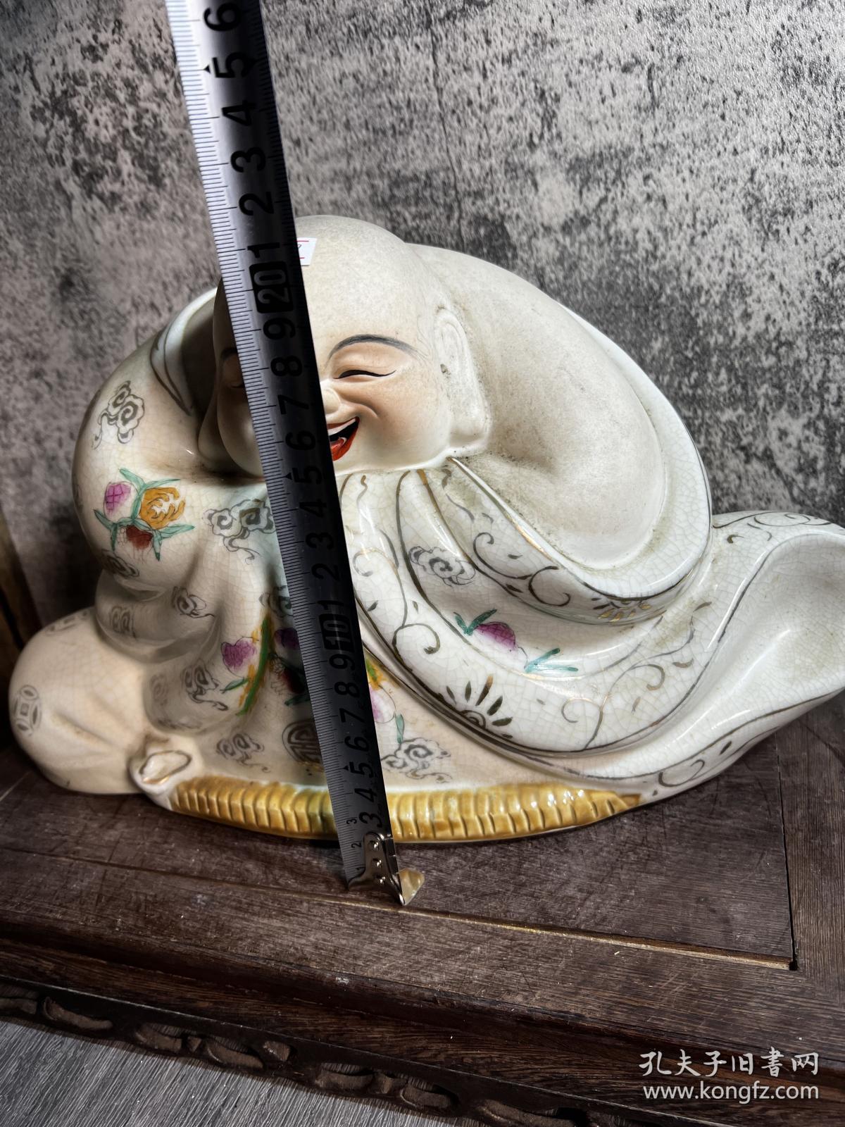 80,90年代,景德镇雕塑瓷厂,大号刘远长哈哈佛一尊,底款带章y