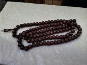 大佛珠串（112颗木质大珠子，珠子尺寸：约3厘米，珠串长约148厘米，珠串重0.845公斤）