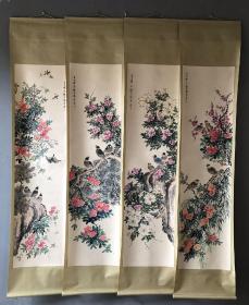 【宝贝名称】手工画 颜伯龙 立轴 花鸟四条屏
【宝贝尺寸】241x54厘米 
【宝贝画芯】177x46厘米