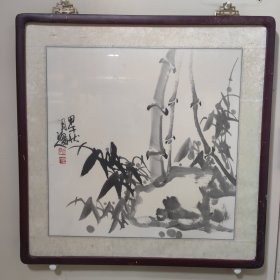 甘肃兰州名家 孔祥学，笔名源外人， 写意花鸟精品一副 （之三）原装旧裱带框出售，曾任甘肃省第五届青年联合委员、甘肃省国画家学会理事、甘肃省民进书画研究会理事、兰州市美术家协会理事、政协安宁区常委。 现为新加坡共和国新神州书画馆特聘画师，台湾星际美术经济公司特邀画家，中国书画研究院艺术交流中心特聘画师，中国国画家协会名誉理事、甘肃省美术家协会会员、甘肃省书画研究院画师、甘肃金城画院副院长。