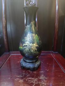 漆器花瓶