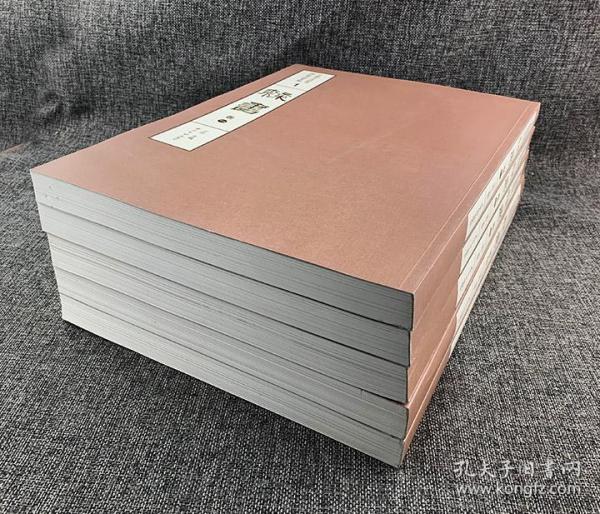 西泠印社出品，《中国书法经典碑帖导临类编·隶书》全五卷，重达9公斤，8开大开本，收录历代隶书作品共31种，共1500余页，囊括五凤刻石、石门颂、乙瑛碑、礼器碑、史晨碑、曹全碑、张迁碑、汉简书等历代妙品，以及金农、伊秉绶、邓石如、何绍基等名家精品。每篇作品前均配有介绍文字，说明其名称、地点、尺寸、内容、风格等，是欣赏阅读、临摹学习的上佳之选。定价2000元，现团购价900元包邮！