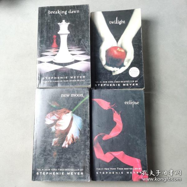 Twilight + new moon + eclipse + breaking dawn英文原版：暮光之城（全四册）