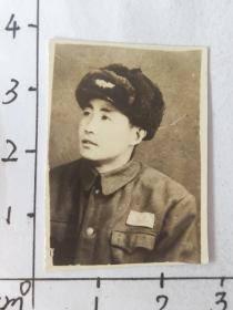 50年代中国人民解放军空军着50式军装照片(50年代空军张惠茵相册，少见女空军)