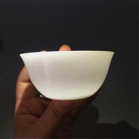 明成化甜白瓷雕刻凤纹薄胎功夫茶杯
