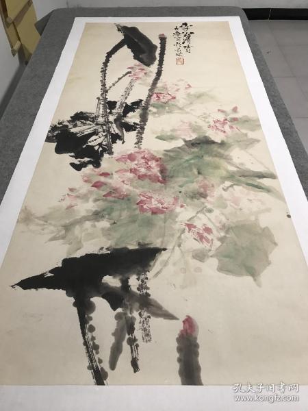 石鲁芙蓉荷花图。纸本大小78.07*179.67厘米。宣纸艺术微喷复制。