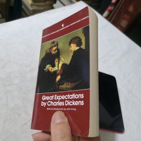 Great Expectations by Charles Dickens with an lntroduction by john lrving 查尔斯 · 狄更斯的《远大前程》