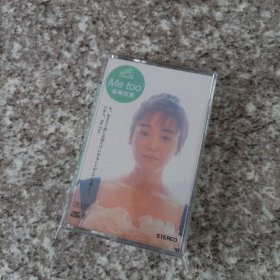 【少见●二手】磁带-岩崎宏美《me too》●关键词:●非全新录音带-日本歌手●动漫歌曲●日文日语听力练习●东洋东京东瀛北海道冲绳●非CD专辑VCD金曲DVD精选集精选辑●【多单合并运费,别家叠加运费,本店不叠加,10盘以上超重】---【版本自辩】---有什么歌曲请你付款之前仔细看清楚，本人不懂日语.