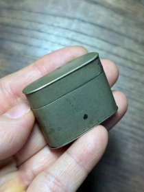 首见带药膏之晚清民国白铜素面烟膏盒（不议价！）