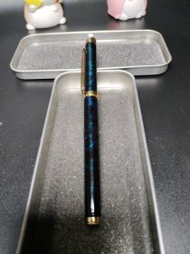 钢笔琉璃渐变色材质