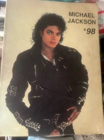 迈克尔杰克逊 写真集
Michael Jackson 98
瑕疵已拍出，图7的小短印每页都有，不影响阅读