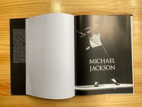 MICHAEL JACKSON THE KING OF POP 1958-2009（大16开精装本铜版纸彩印）英文原版 杰克逊纪念画册