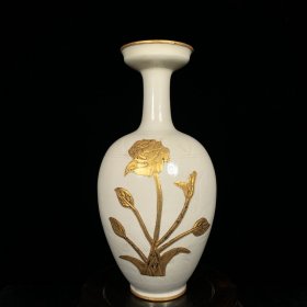瓷瓶：定窑包金盘口瓶，高29直径12.5cm