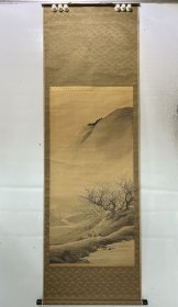 秀岳 筆 大幅山水老字画《梅溪春色》 作于1951年，西岗茶店收藏。 高级裱工，花梨木轴头，整体品相不错。 画心尺寸：104×51公分，绢本。 3991