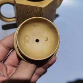 黄段泥紫砂壶 六方壶