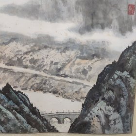 那启贤 北京著名书画家 精品山水画一副 八九十年代原装旧裱 满氧化黄斑 保真出售 中国军事科学院研究员 那启贤，字君哲，满族。1928年生，北京市人。中国军事科学院研究员。现为中国书法家协会会员、中国老年书画研究会创作研究员。