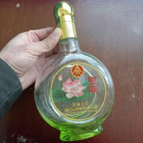 酒瓶 国鼎金荷 五粮液