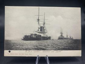 英国伦敦号、汉尼拔号、木星号战列舰照片版明信片。
伦敦号属于英国皇家海军伦敦级战列舰（前无畏舰），汉尼拔号和木星号属于英国皇家海军威严级战列舰（前无畏舰）。
图三图四是伦敦号（1899-1920）本尊，图五是汉尼拔号（1896-1920）本尊，图六是木星号（1895-1920）本尊。