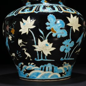 明永乐黑地珐华彩鹭莲纹罐 30*30厘米