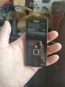 nokia x5老版经典怀旧手机！
注:需要配充电线！