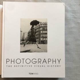 Photography: The Definitive Visual History   摄影艺术画册  精装