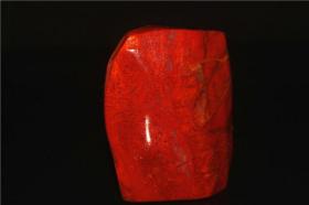 （结晶冻底大红袍，看看哪位有眼光了） 寿山 大红袍石  原石   非常稀少 产量仅次于田黄  极为难得  拍到就是赚的 ，纯天然结晶冻石，性老稳定产量少，如此质地的结晶手机 拍摄（非常好）