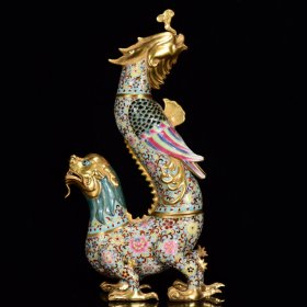 清乾隆年珐琅彩鎏金龙首凤尾摆件
