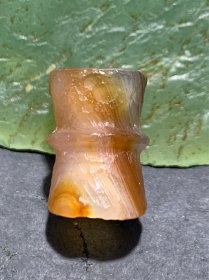 精美高玉化风化纹糖果玛瑙喇叭孔随形竹节珠一颗