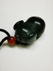 和田玉小猪挂件