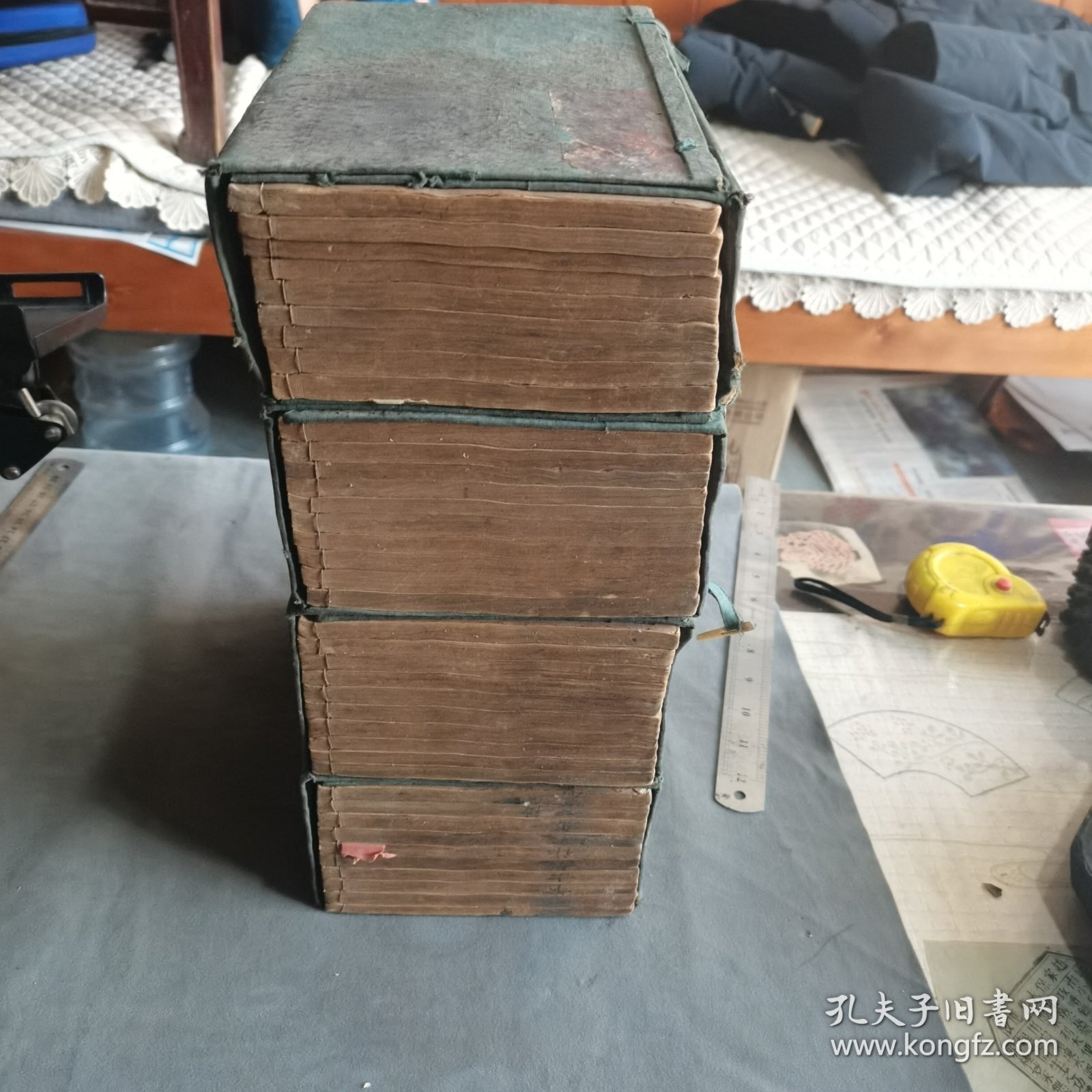 清木刻稀见版本历史古籍 光緒壬寅春蜀東善成裕記主人刋行 两朝御批通鑑輯覧 120卷 39册 四函一套（内缺卷9一卷11 一册）