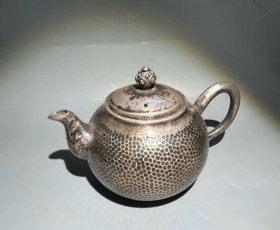 银茶壶