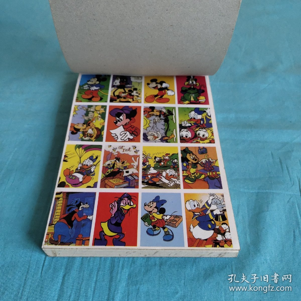 跟我学画画：唐老鸭和米老鼠简笔画（书内附精美彩色不干胶2张32个图）