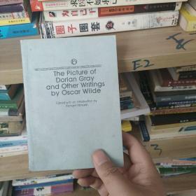 The picture of Dorian Gray and Other Writings by Oscar Wilde（英文原版正版书）