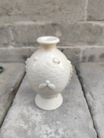 定窑双鱼瓶257元