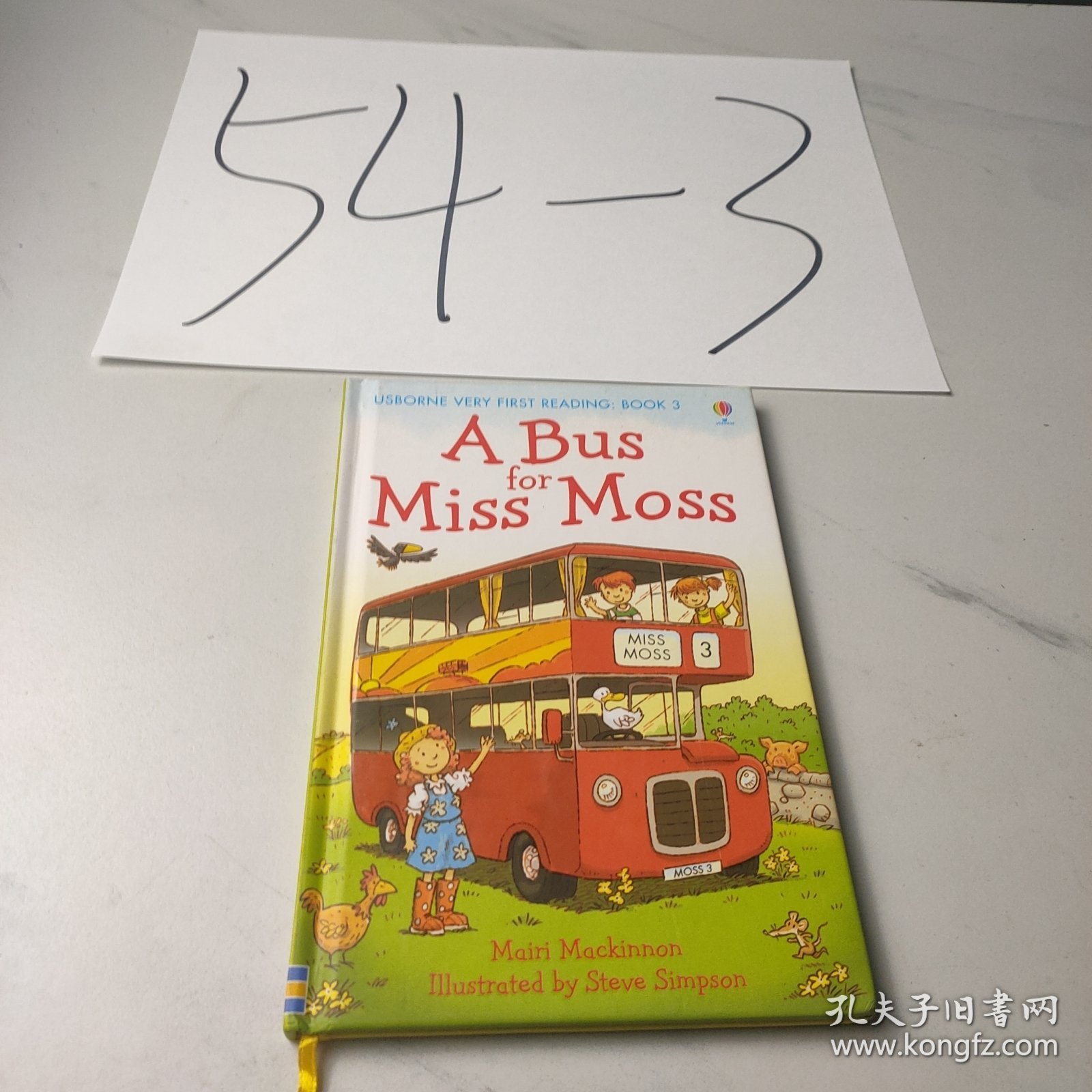 Usborne Very First Reading Book 3: A Bus for Miss Moss莫斯小姐的公共汽车