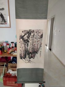 靳涛教授精品 开三原裱立轴，裱工好，画工好，保真