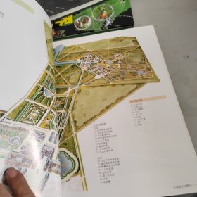 凡尔赛导游（中文版 4个完整平面图300幅插图）宫殿 庭园 翠安农，二手正版书