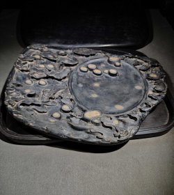 端砚款：傅增湘