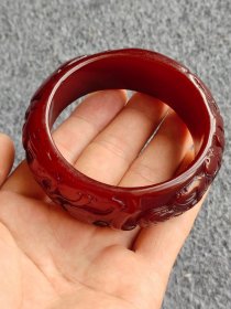 老蜜蜡手镯，包浆醇厚自然完美