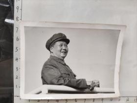 50-60年代毛主席穿军装在北京天安门照片