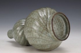 C476---旧藏宋官窑葫芦瓶