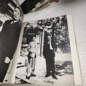 周恩来画集带签名（带西澳大利亚理工学院
出席声明一张）