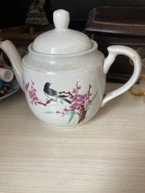 567喜鹊迎春梅手绘小茶壶