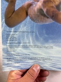 Your Body: Incredible But True Facts Paperback （2015年英文版）16开（精装彩印、内页干净