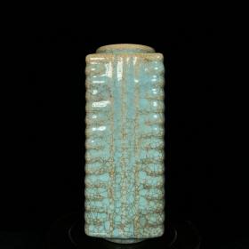 汝窑冰裂纹琮式瓶，高22直径8.5cm