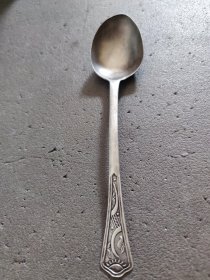 民国时期的老勺子，背款[景昌林]，长度17.5厘米，估计应该是白铜材质