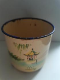 早期老搪瓷茶缸。立鹤牌，9公分