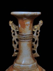 玉瓶一对 雕刻双龙戏珠 鎏金 品相完好如图